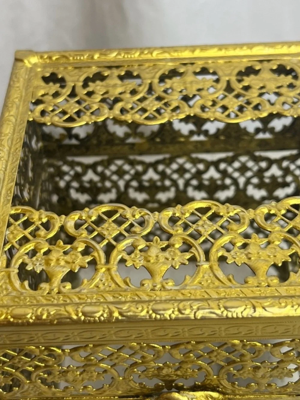 Vtg Set Filigree Hairspray Can Cover Flip Top Tissue Holder Hollywood Regency